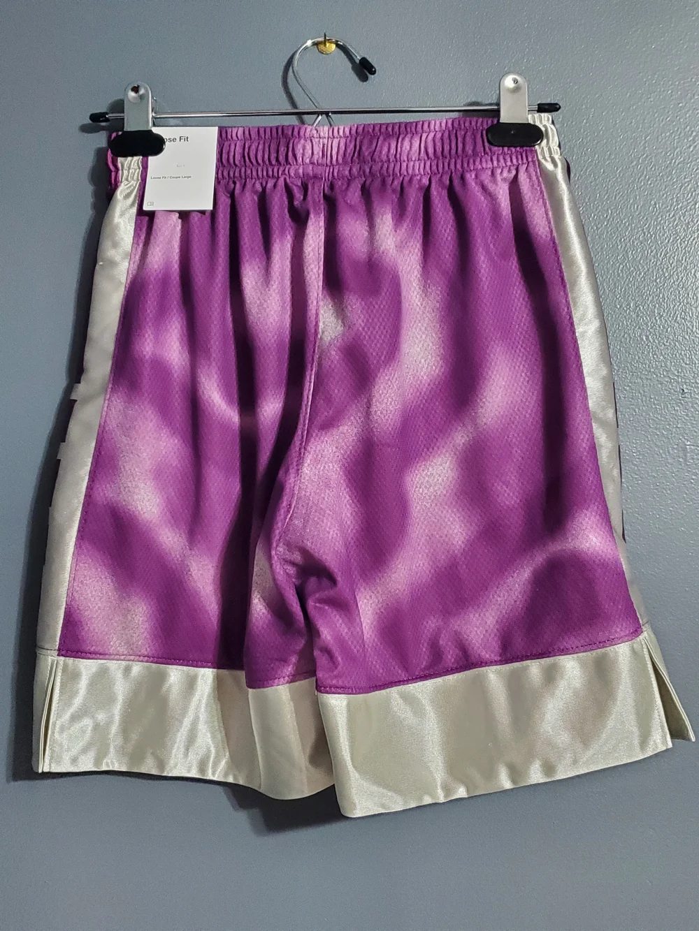 NWT Nike Girls Purple Athletic Basketball Shorts with Cream Trim Size Medium